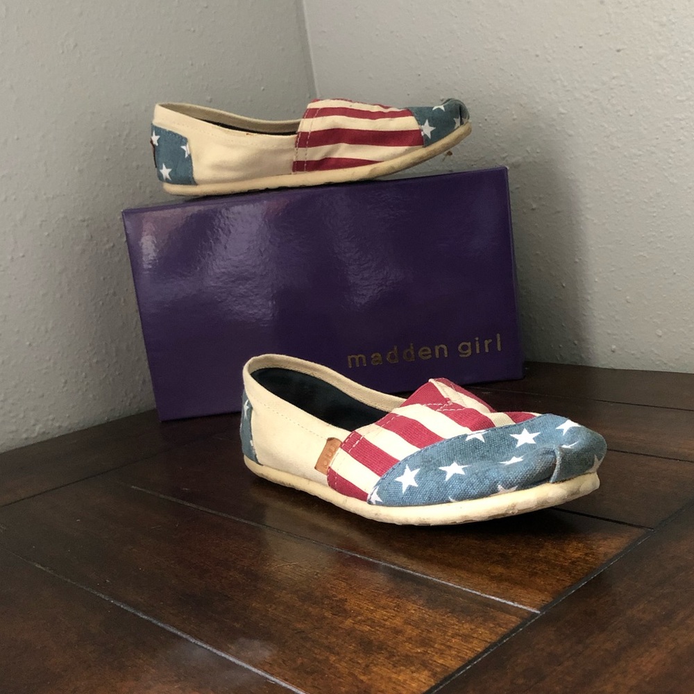 Madden Girl “Gloriee” Slip-On Flats
